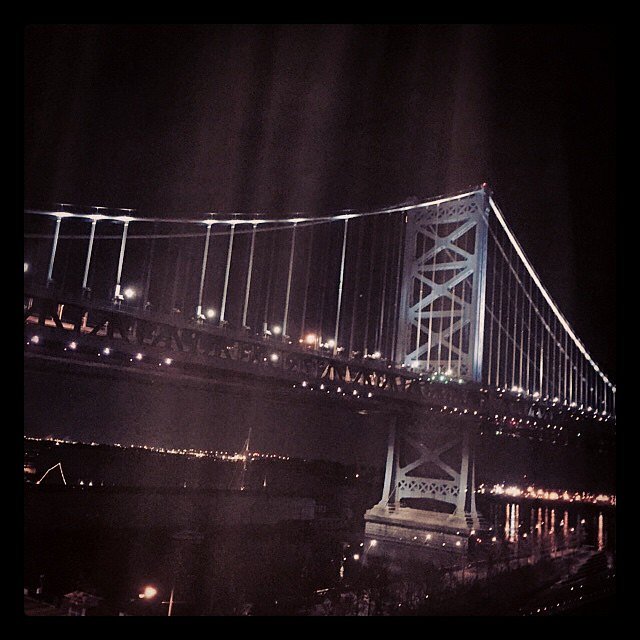Philly! #weekend #family #philadelphia #pennsylvania #usa #bridge #roomwithaview #benfranklin