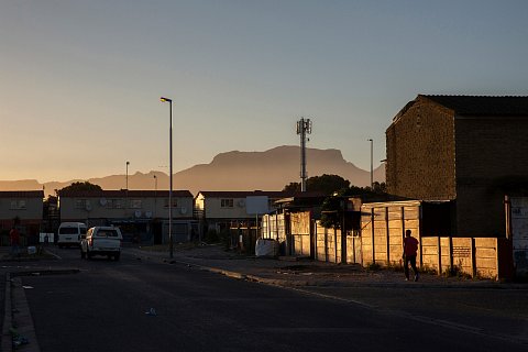 The view of Table Mountain from Manenberg. 2020.